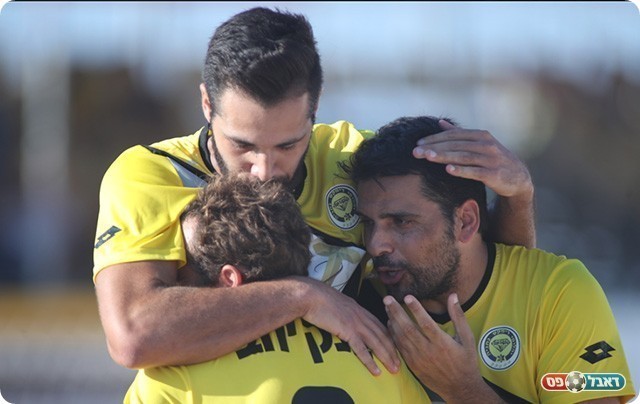 שחקני נתניה (סטראבו)