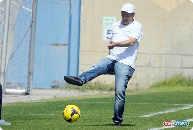 דוד קרמו, אוי לבושה (צילום: לירן דורף)