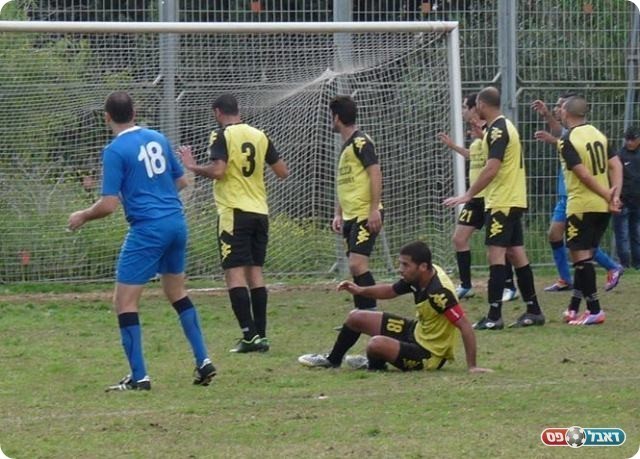 משחק דו-צדדי. עוד החמצה של בית דגן (צילום: אלי שמואלי)