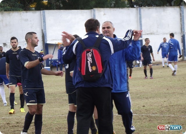 מאיר הרון חוגג עם אבי דבח את הניצחון