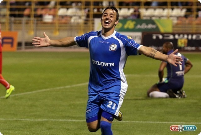 מרטין חוגג שוויון שלא החזיק מעמד (באדיבות: וואלה ספורט)