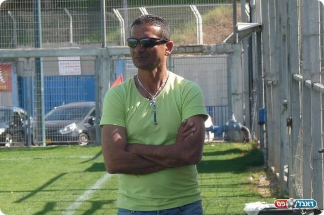 דמות מוכרת. חסן (אלי שמואלי)