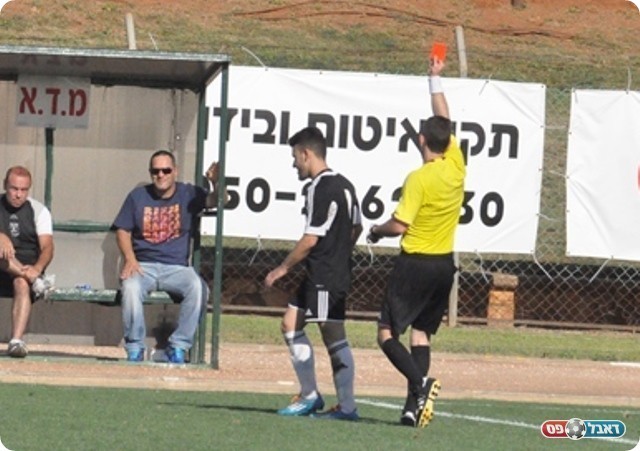 מילים מיותרות. ועקנין מורחק (חאדר אניס)