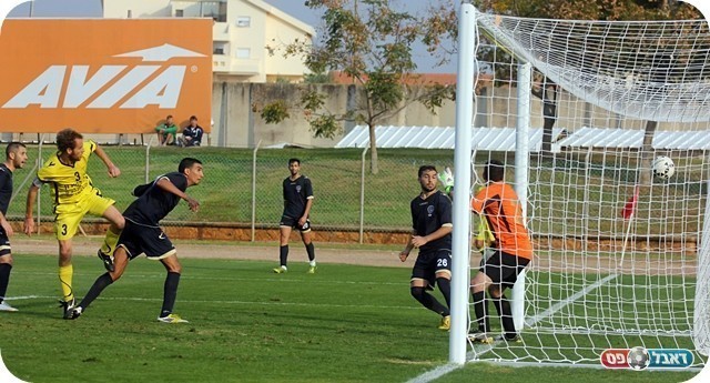 האורחת התקשתה לעבור את החצי. שיק כובש (צילום: לירן דורף)