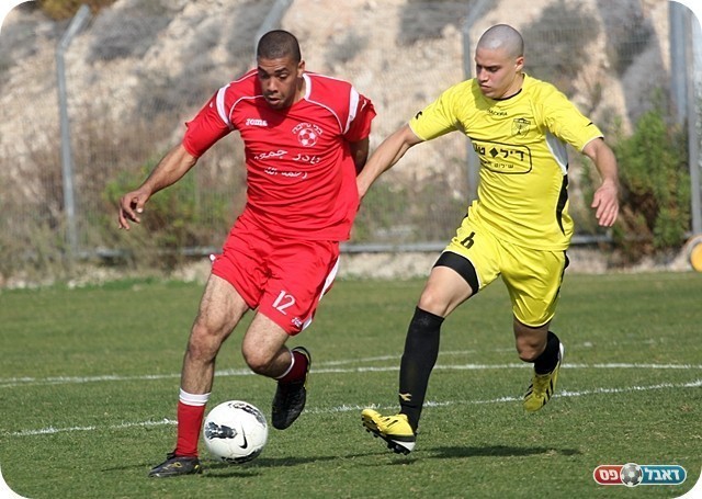 שגיא שוורץ ומומו מסראווה במאבק