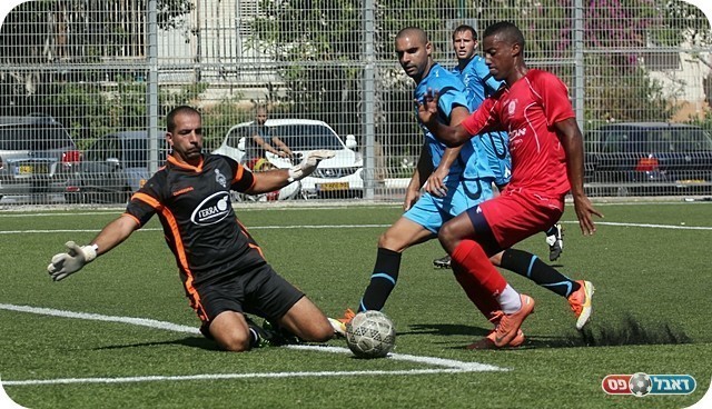 יום טוב של השוער. שרון עוצר את גטנק (צילום: לירן דורף)