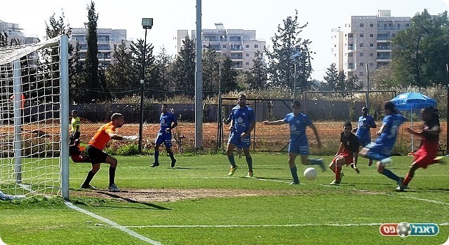 עוד החמצה. זיגדון עוצר את שחר (אייל אורן)