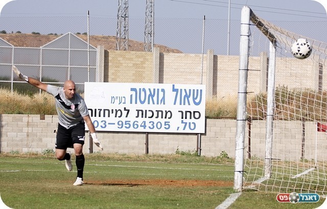 מביא נקודות במו ידיו. רוזנקוביץ' (צילום: לירן דורף)