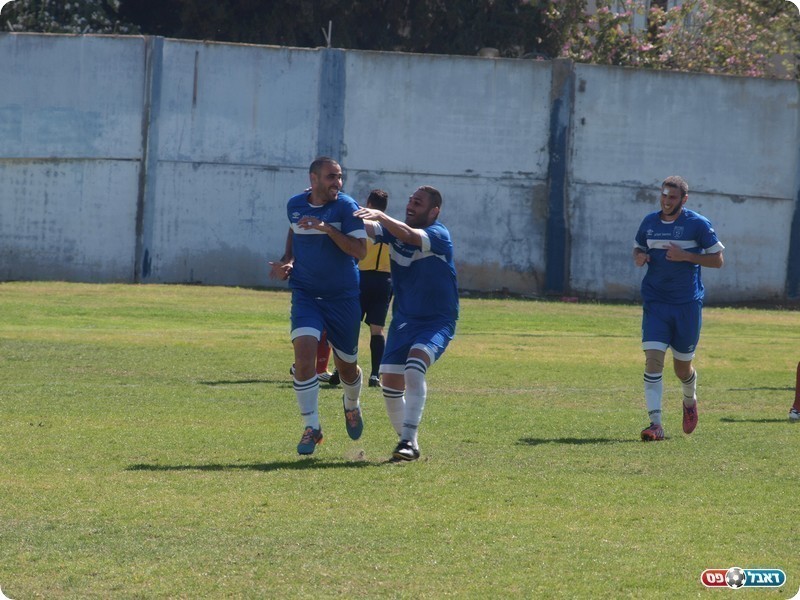 יחזרו לחייך? שחקני צפרירים בימים יפים (אלון יהודיוף)