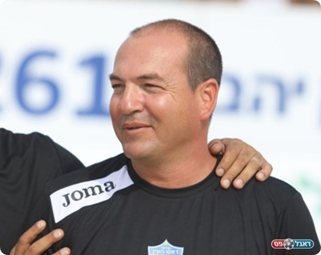 לפעמים יש חילוקי דעות. ברקוביץ' (שלומי גבאי)