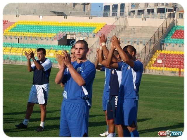 "קרסה כלכלית". שחקני פחם בימים יפים יותר (חאדר אניס)