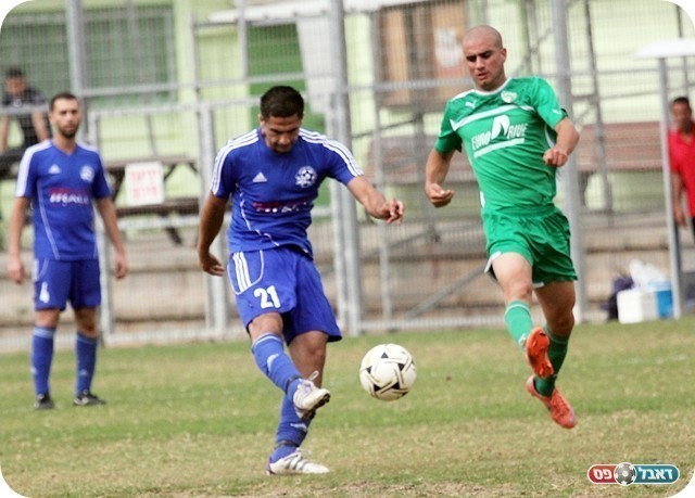 ג'לג'וליה לא נבהלה מהפיגור. בדיר מפגיז (צילום: לירן דורף)