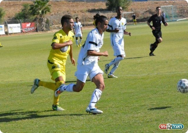 שיחק בכמגן ימני. אוזן וטמיר (צילום: ולדי מויסייב)