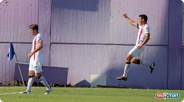 שמש חוגג, אהרון קצת פחות (לירן דורף)