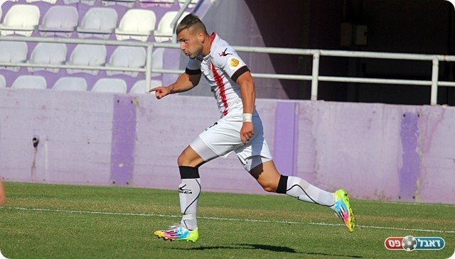 וחוגג (לירן דורף)