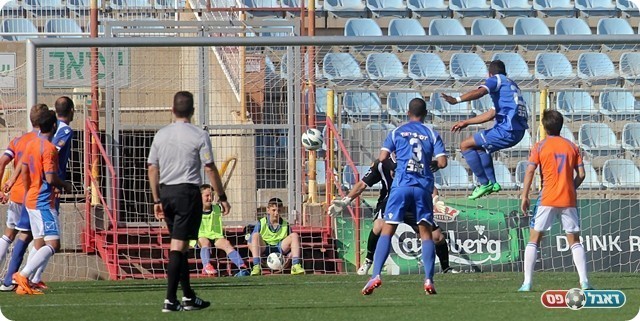 פושה מרחף וכובש את הראשון של הרצליה (לירן דורף)