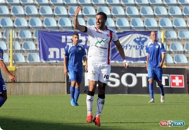 וחוגג (לירן דורף)