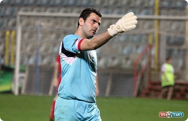 בן כליפא מתעמת עם אנשי הרצליה