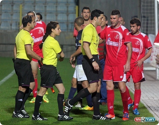 אנשי דלייה והשופטים בסיום