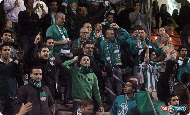 האוהדים מאושרים, הליגה הלאומית קרובה מתמיד.(לירן דורף)