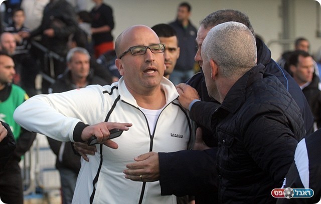 ליאור סילוק, בינתיים לא עושה שינויים (לירן דורף)
