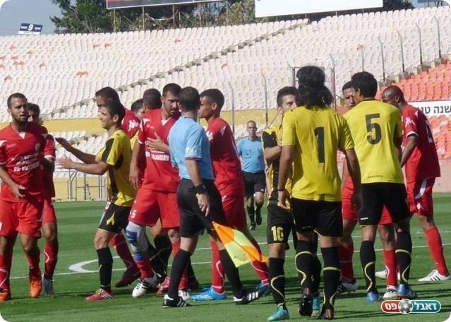 המיני מהומה (אלי שמואלי)