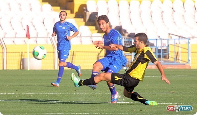 הלל לא מוותר לאפריאט (לירן דורף)