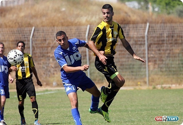 צרפתי מעל צברי (לירן דורף)