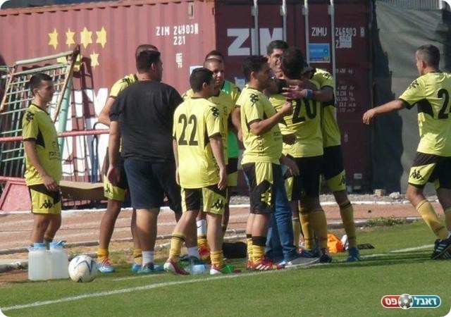 חולון חזרה למשחק. חוגגים את השוויון (אלי שמואלי)