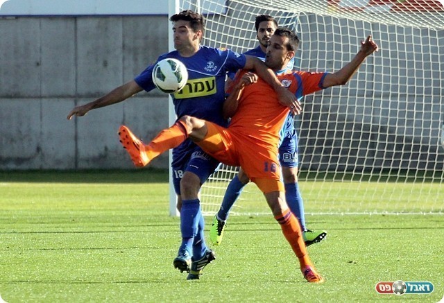 נחום וגומז במאבק (לירן דורף)