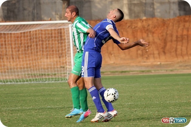 יעזוב כדי לעלות ליגה? סוויסה (בכחול. לירן דורף)