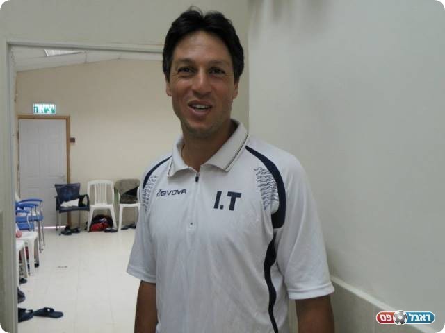 ניצחון לא משכנע. מאמן ירושלים, עידן טל (צילום: ולדי מויסייב)