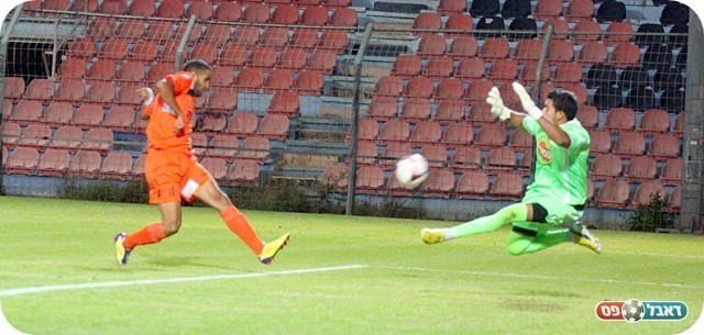 מצב פנטסטי. חטארי מחמיץ (צילום: לירן דורף)