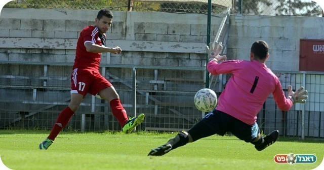 הציל שער בטוח. אסל עוצר את רוזנבלום (צילום: לירן דורף)