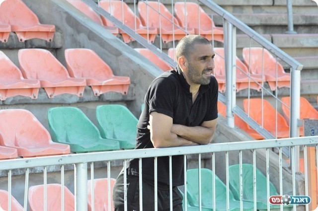 מוצהב. אלעד כהן (חאדר אניס)