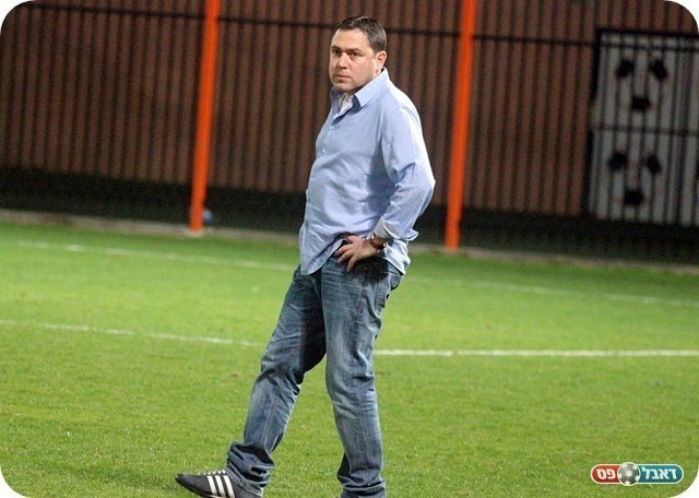 מאמן החירום של ב"ש. שלגי (צילום: לירן דורף)