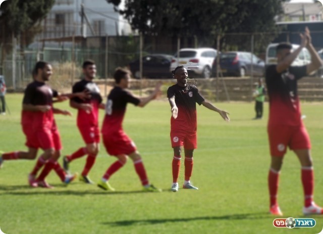 החגיגה הפרטית  (אייל אורן)