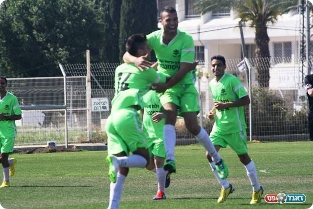 הלחץ של נחף נמשך. חוגגים את השוויון (מיכאל פישנזון)