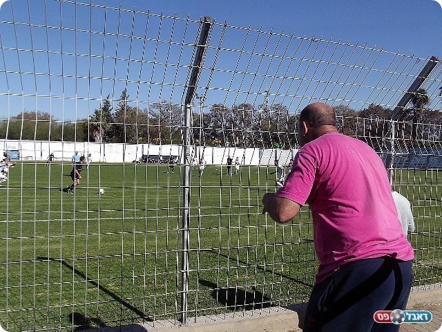 לא נח. "אבי" (צילום: אייל אורן)