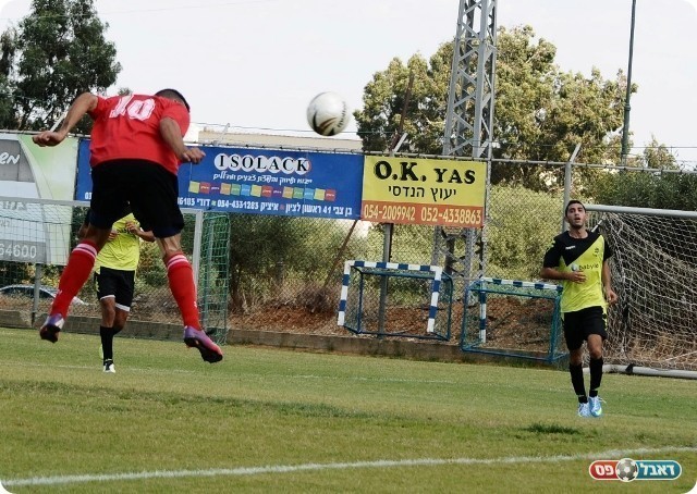 הזדמנות להכפיל את היתרון. מויאל מחמיץ (צילום: אורי גבאי)