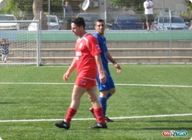 בת ים פתחה בהתלהבות. חלפון (צילום: אלי שמואלי)