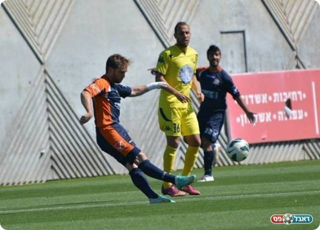 משחק דו-צדדי. אונגר (צילום: ולדי מויסייב)