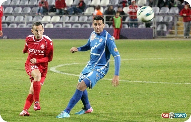 על תקן של מבוגר אחראי. בוקסה מול מזור (צילום: לירן דורף)