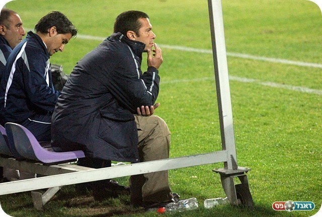 לא מכיר את שחקני היריבה. לוי (צילום: לירן דורף)