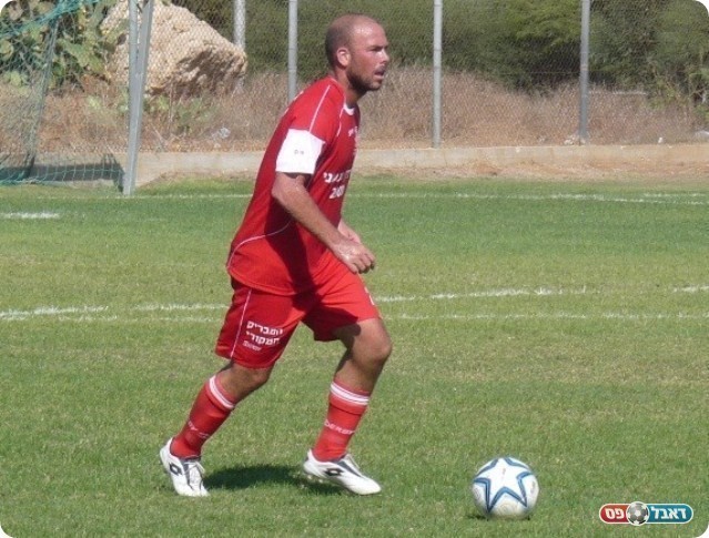 קל"ב. רותם במדי נחלת