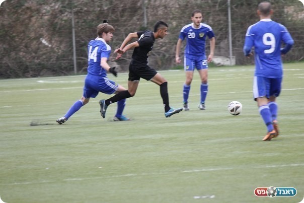 בדרך לעוד אחד (צילום: טולי רובינסקי)