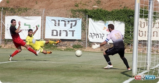 17 שחקני רכש ודווקא הוא כובש, נחמיאס בגול העלייה (לירן דורף)