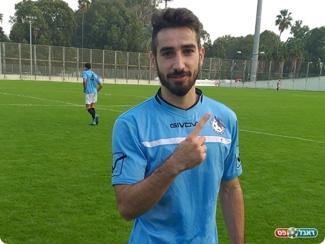 כובש השער. רוסתום (דאפר מחאמיד)