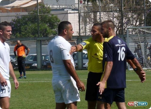 הסתפק באזהרות בלבד. כהן מרגיע את בורוכוב וכהן (אלי שמואלי)