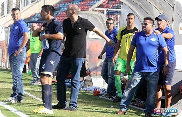 בסוף רק הוא הורחק. אלפסי כועס על אמר (צילום: לירן דורף)